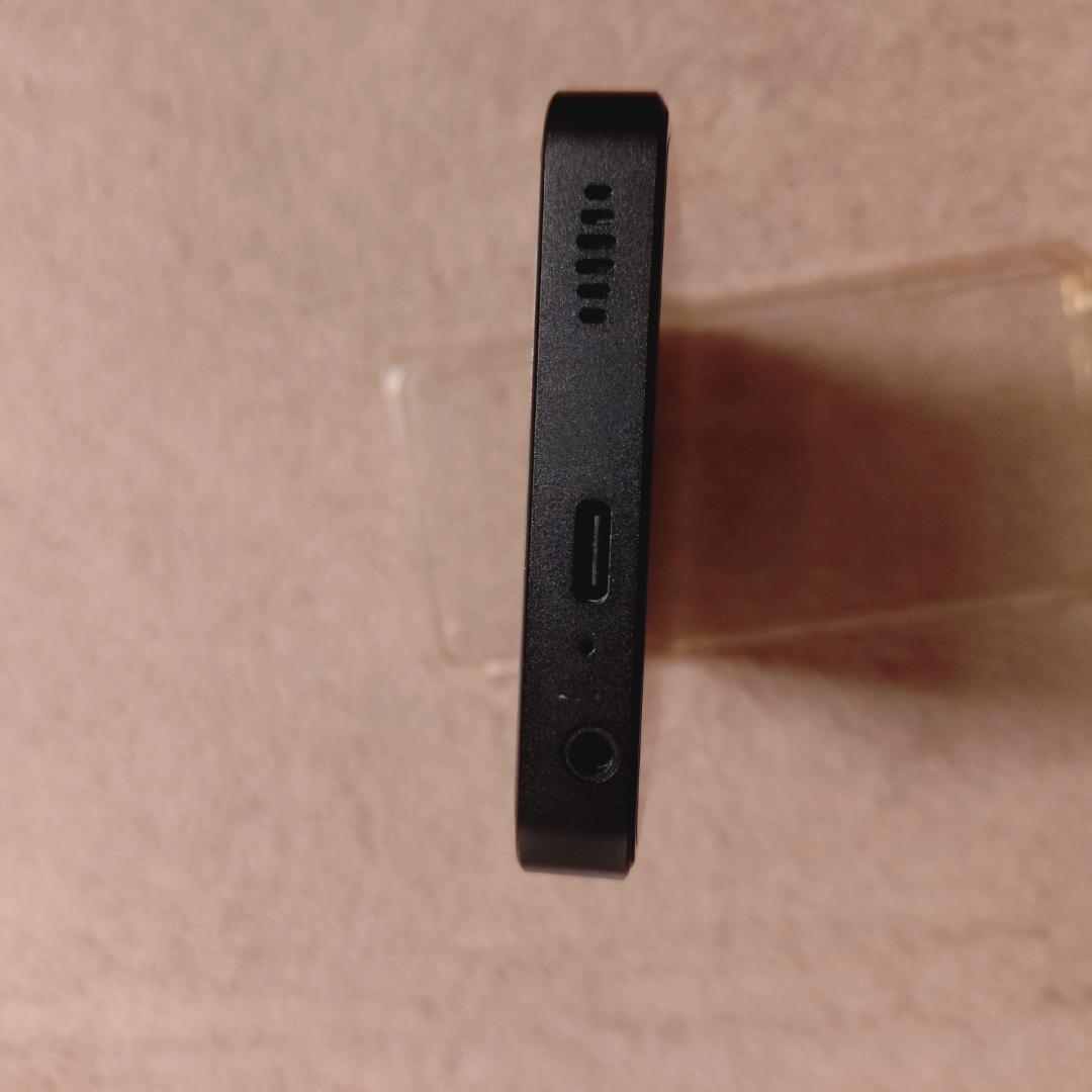 ✨️セール中✨️【完動品・付属品あり✅】小型スマホ Android 13搭載！