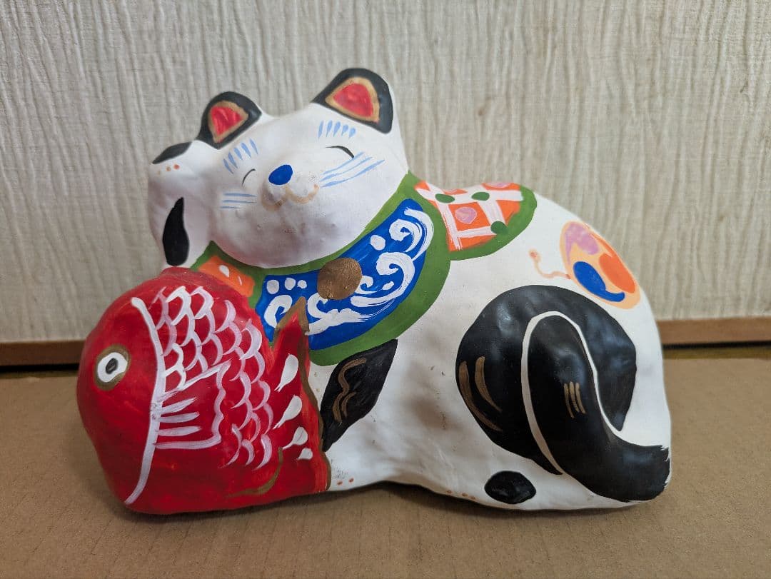 埼玉　春日部　張子　人形・面　猫　ネコ　キャット　招き猫　縁起物　鯛