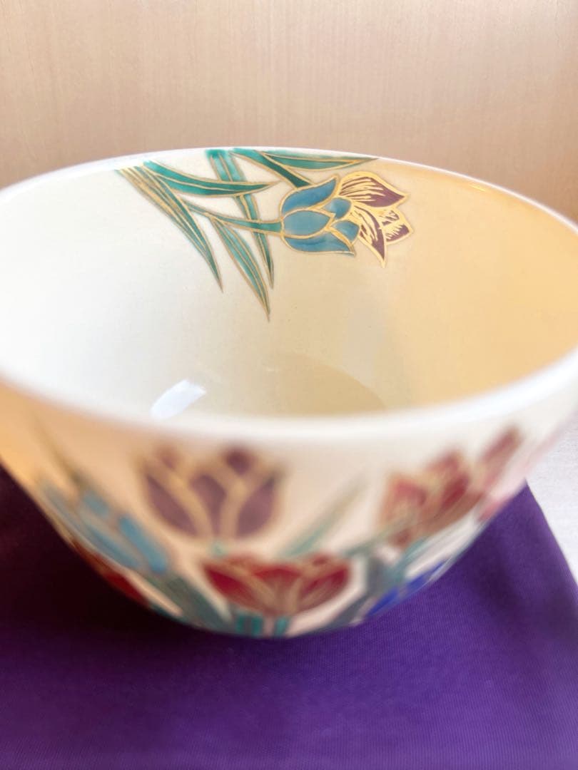 京焼　色絵　チューリップ　抹茶茶碗　茶道具