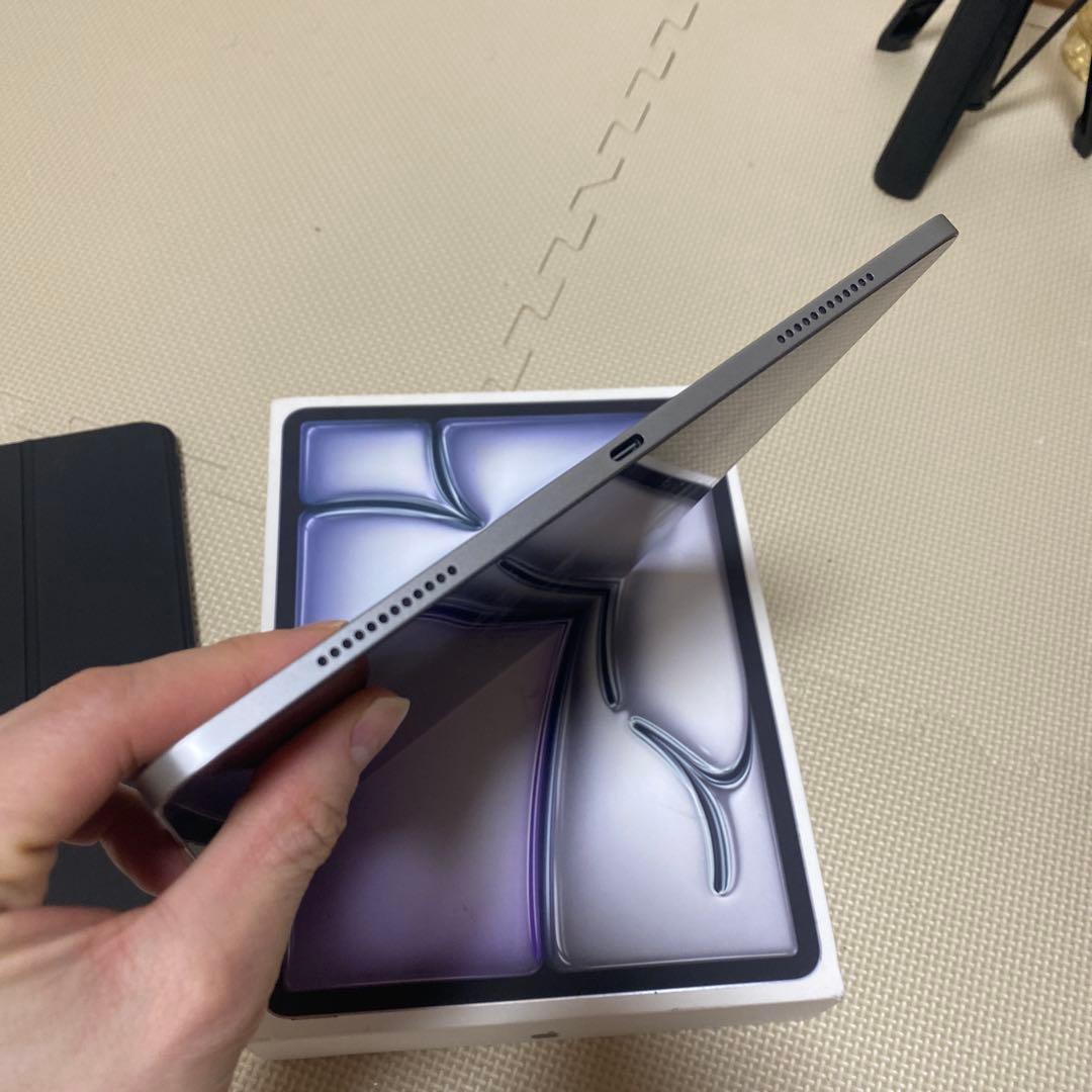 iPad Air シルバー m2 薄型 USB-Cポート
