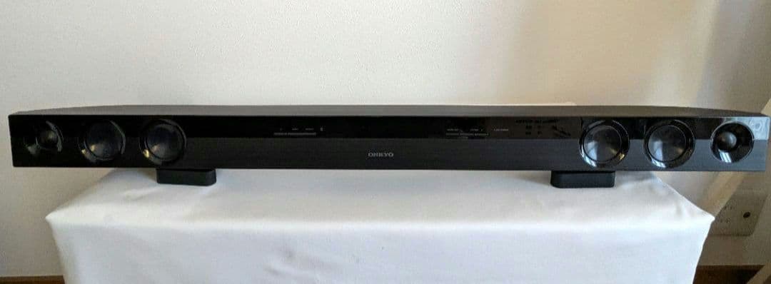 ONKYO SBT-200 サウンドバーシステム　オーディオ　スピーカー