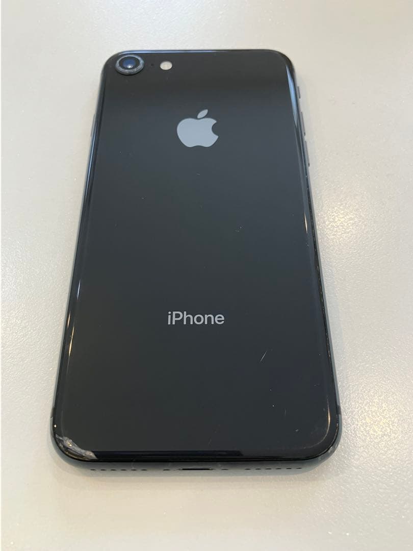 iPhone8 64GB スペースグレイ SIMフリー キズあり 本体のみ