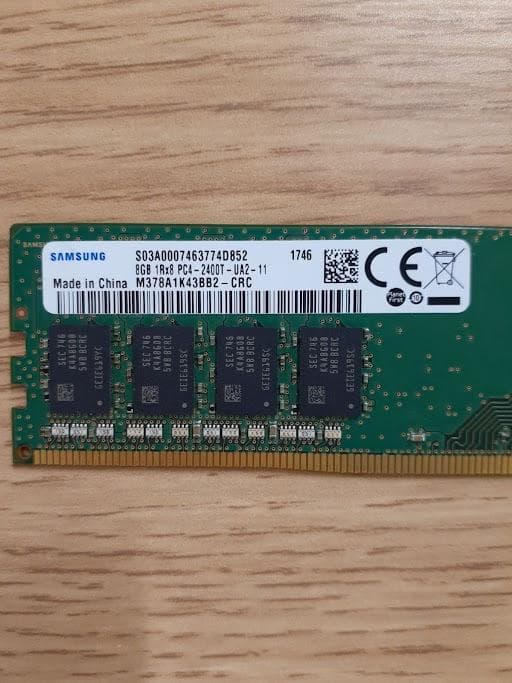 星*海様 L0217-04PCメモリSamsungDDR4 (PC4-2400T