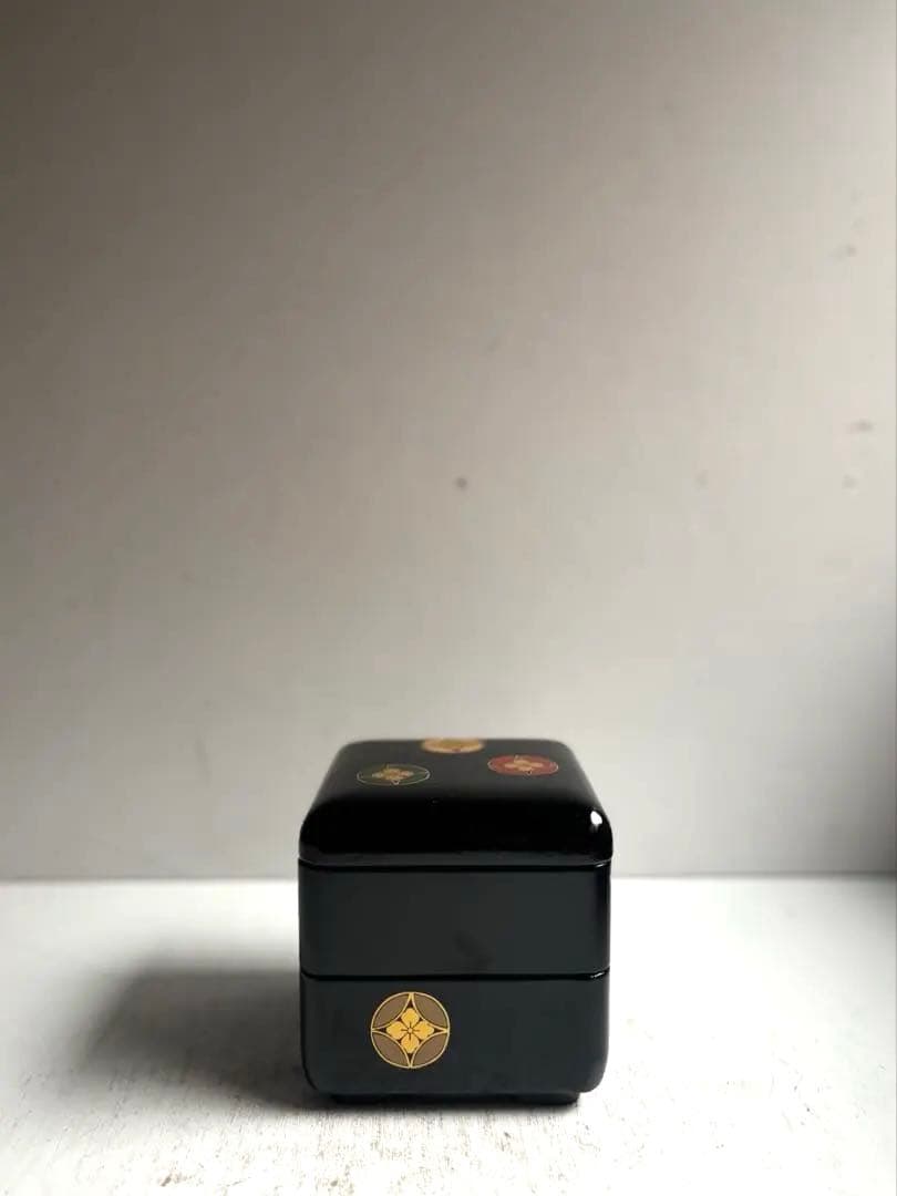 911 会津塗 木製本漆塗 七宝紋二段小重 重箱 菓子器 伝統工芸品 未使用