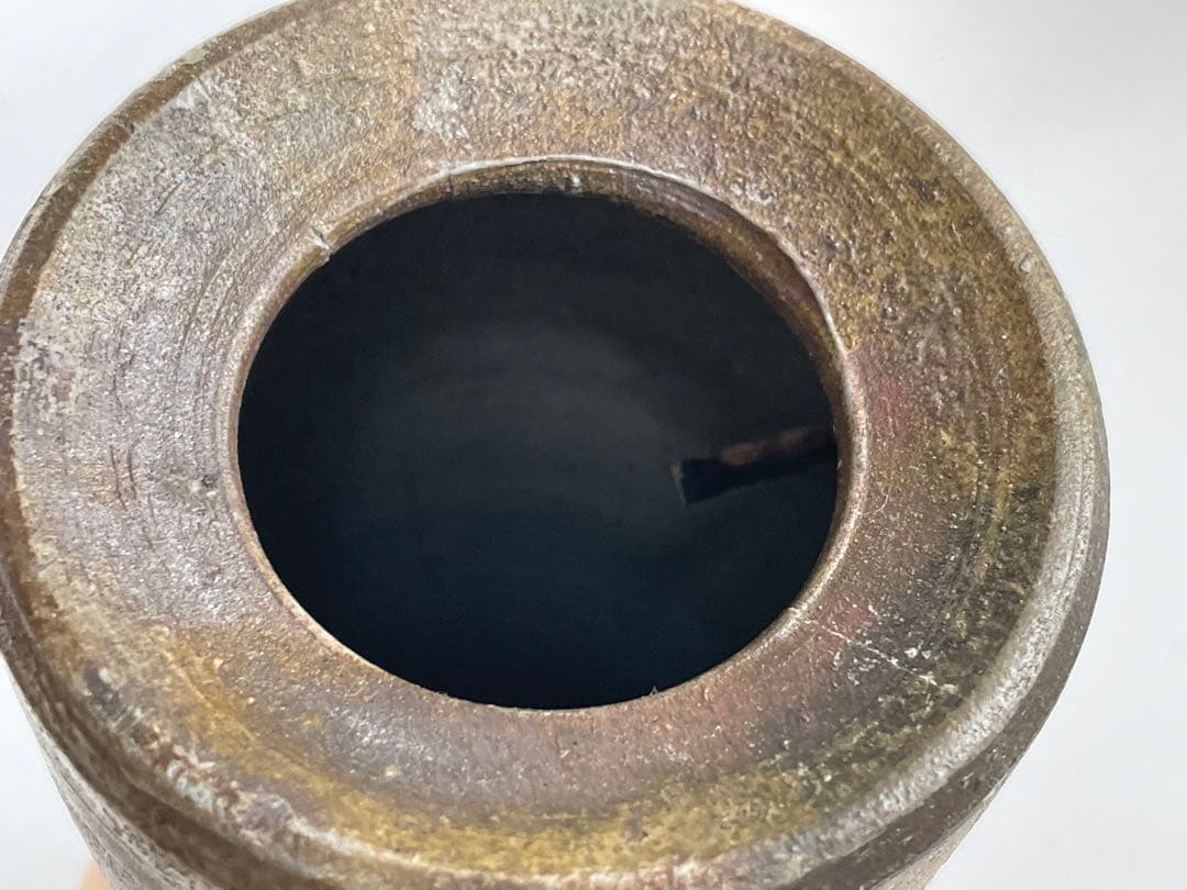 陶芸家　作家物　金重陶陽　分銅印　掛け花入　筒花入　割れ直しあり　箱なし