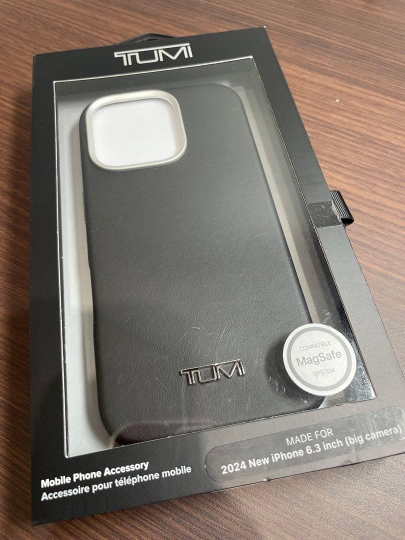 TUMI iPhone 16 Pro 用ケース　MagSafe対応