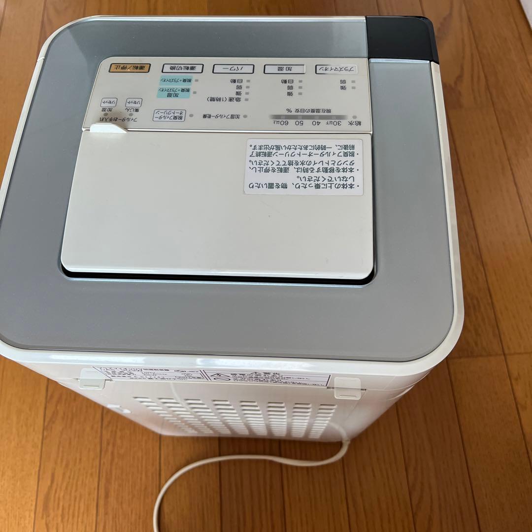 加湿器、空気洗浄機　FUJITSU GENERAL DAS-303W