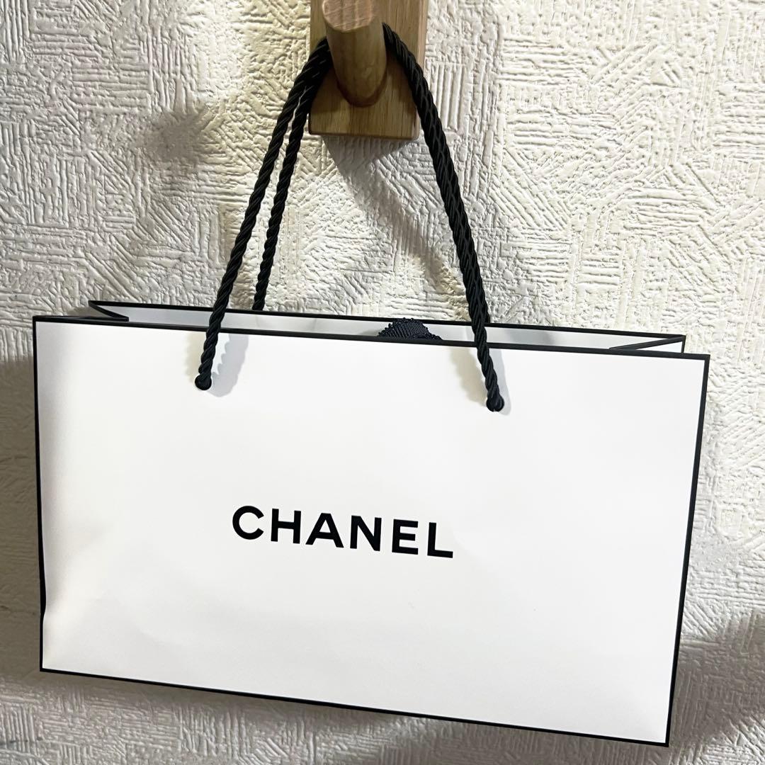 CHANEL　ラ クレーム マン テクスチャー リッシュ