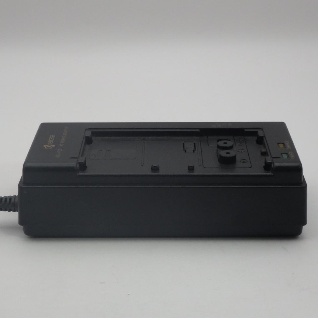 京セラ AC電源アダプター AC-1700 中古品 F2777