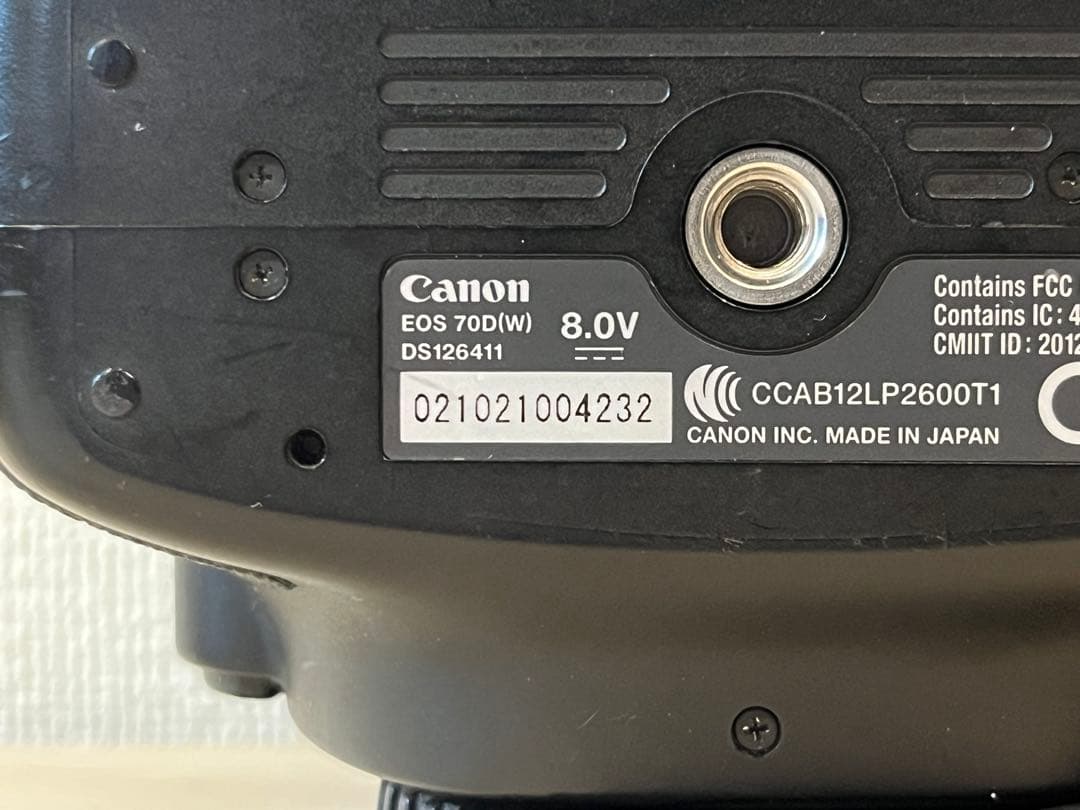 美品 完動品 バッテリー付 Canon EOS 70D ボディ #26025