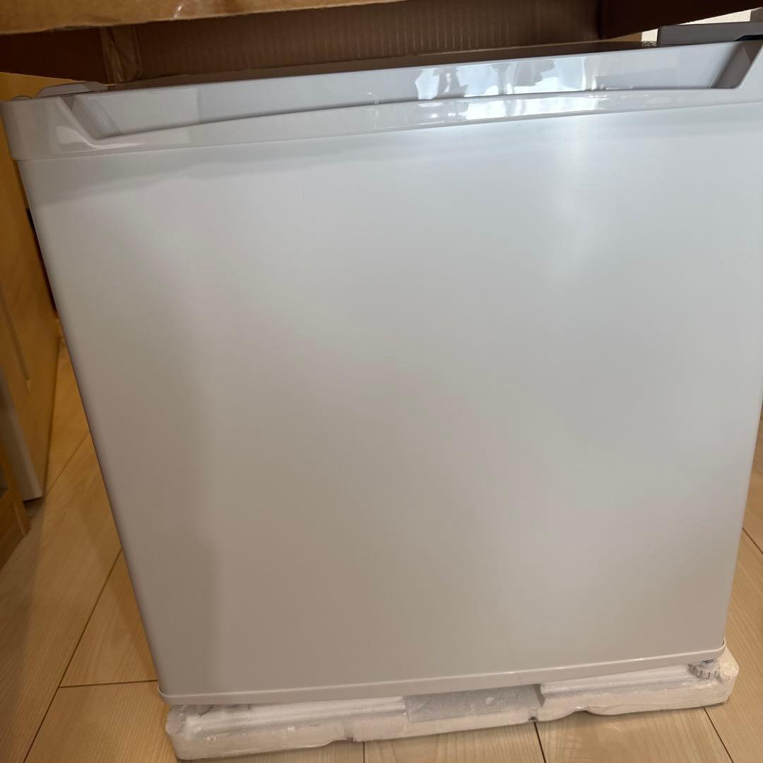 アイリスオーヤマ　セカンド冷蔵庫　ホワイト　新品未使用　46L 送料込み保証つき