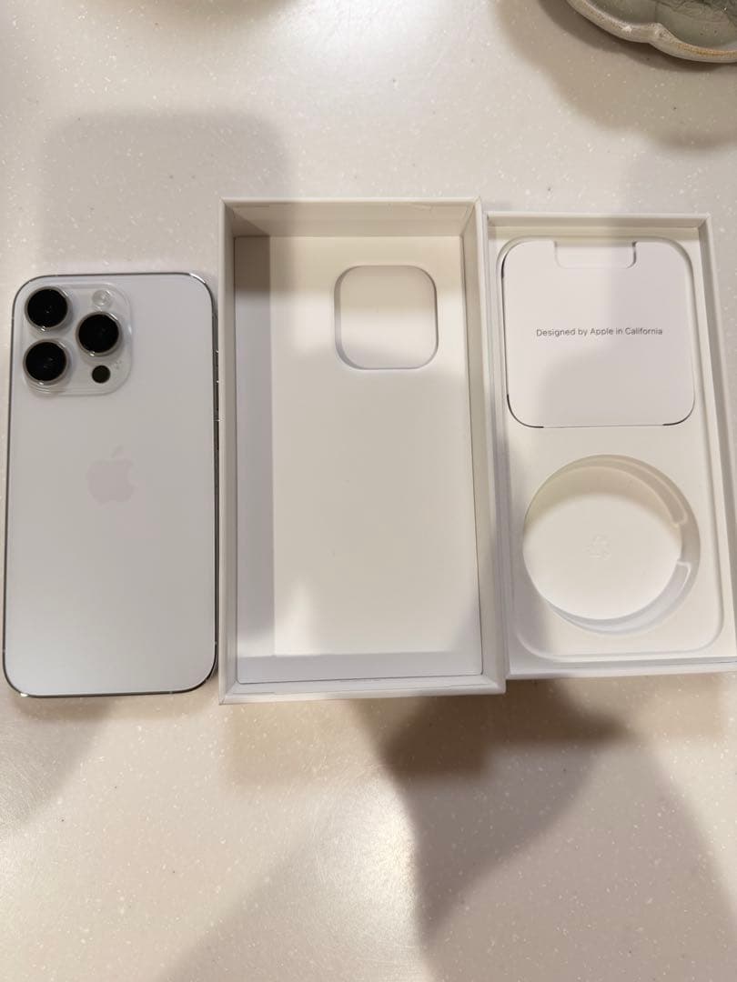iPhone 14 Pro シルバー 256GB 美品　箱あり