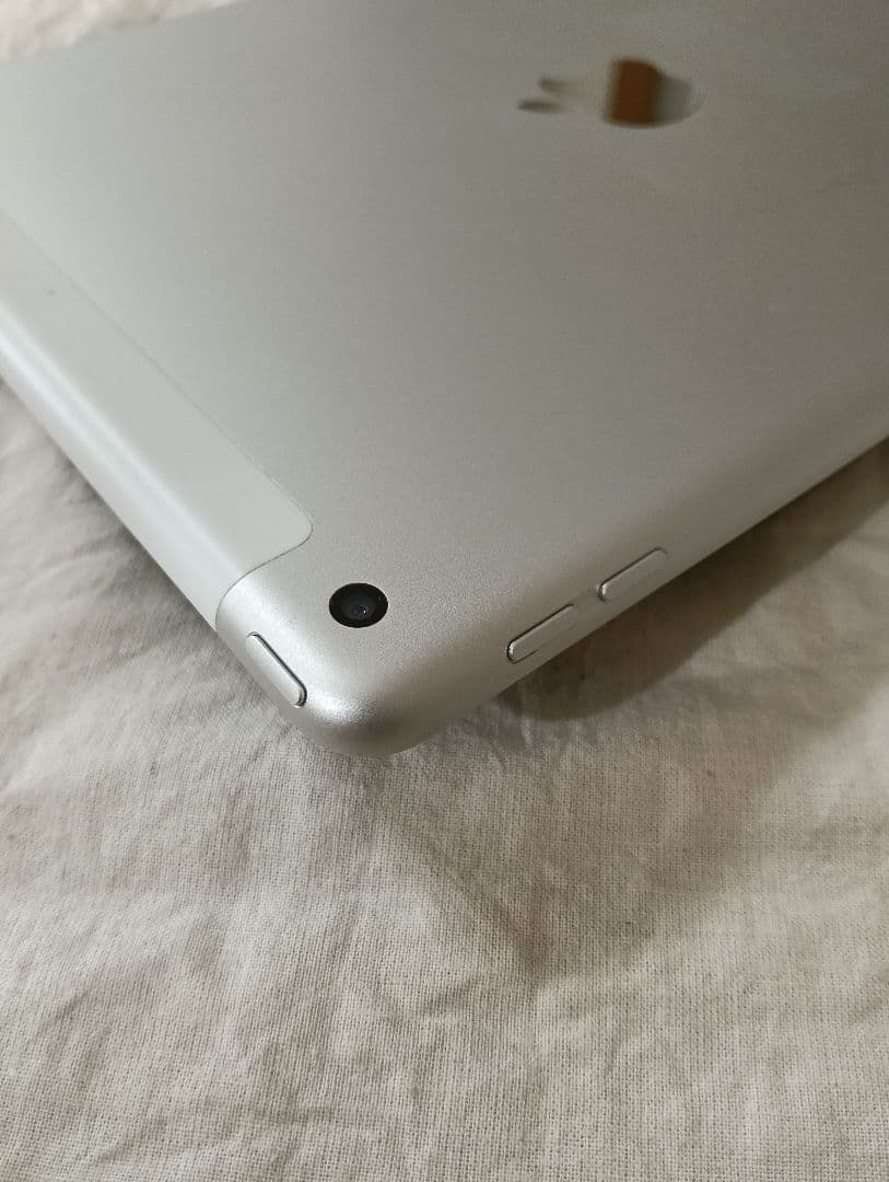 美品 iPad 第9世代 バッテリー98%