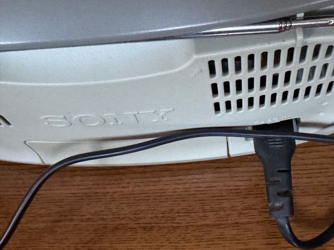SONY CDラジカセ　MODEL NO CFD-S01