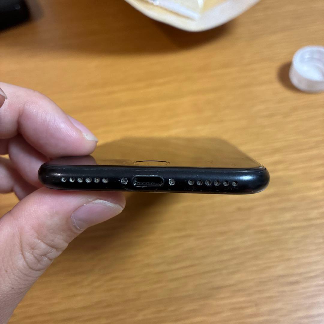 Apple iPhone se2 第二世代