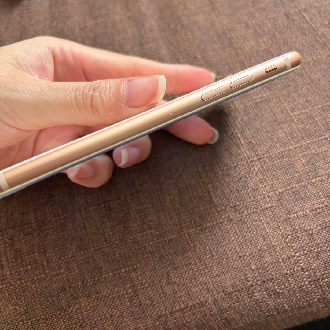 iPhone 8 Gold 256 GB SIMフリー