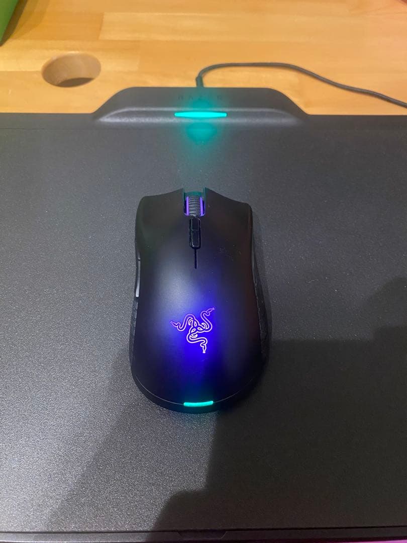 Razer Mamba + Firefly Hyperflux マウスパッド