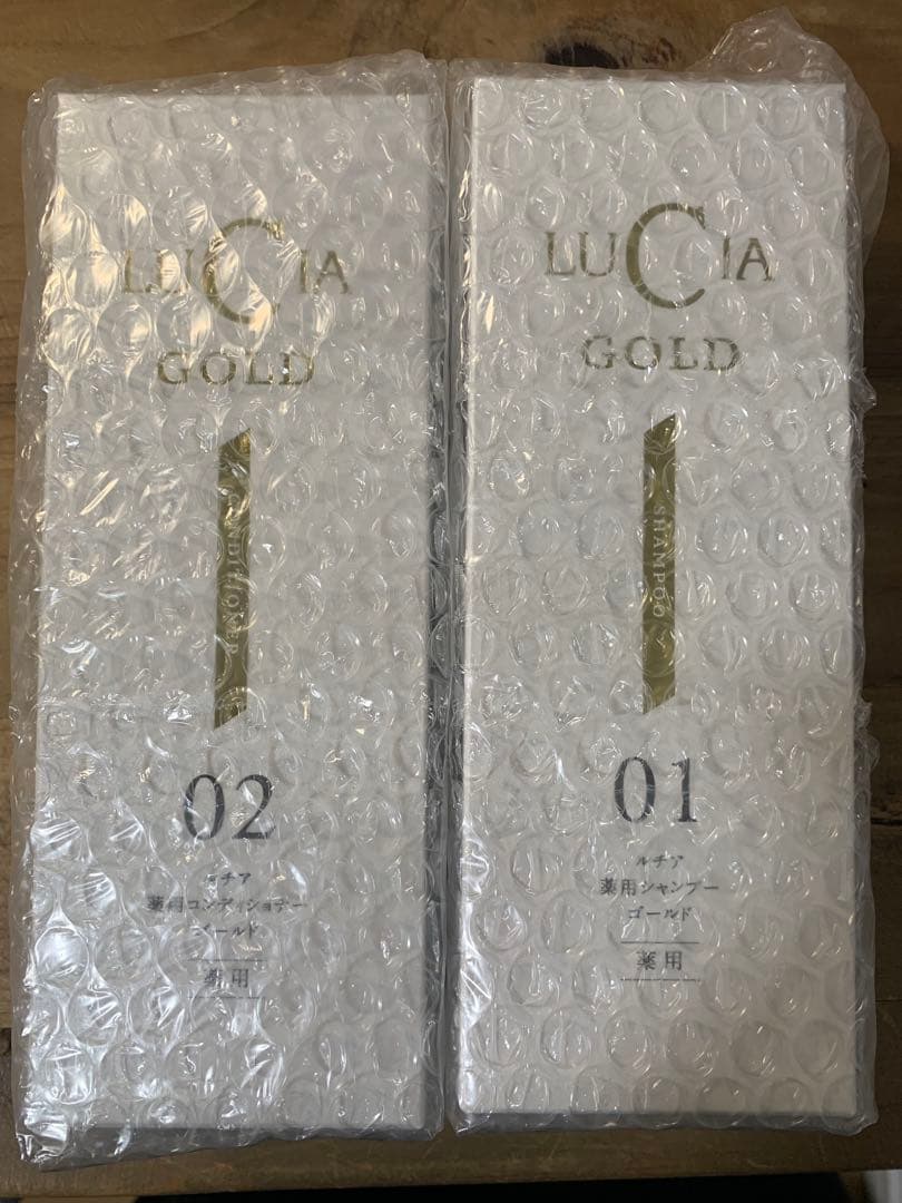 ルチア 薬用シャンプーゴールド＆コンディショナーゴールド