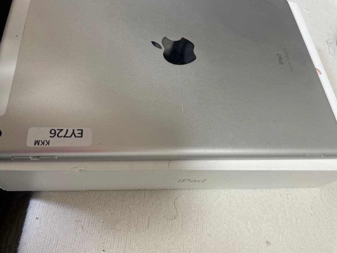 Apple iPad (第7世代) 32GB バッテリー93%