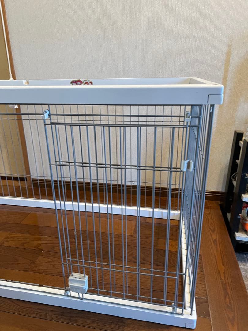 大型犬用 ホワイト金属ケージ 扉付き