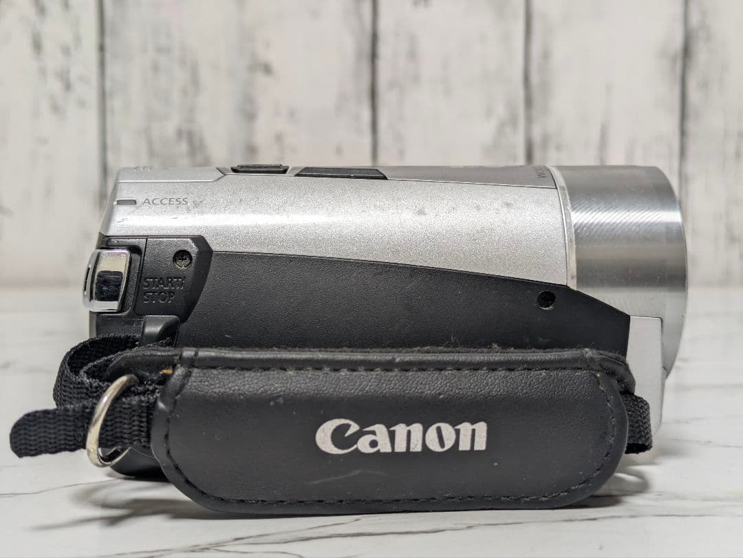 Canon　iVIS HF M51