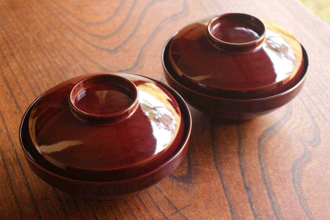 デッドストック！時代紅溜塗に優美な見返し唐草蒔絵の映えるお椀2点（検加賀蒔絵