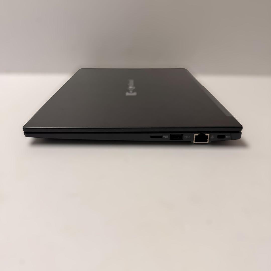 バッテリー最大容量97% 東芝 dynabook G83/KW 2023年製