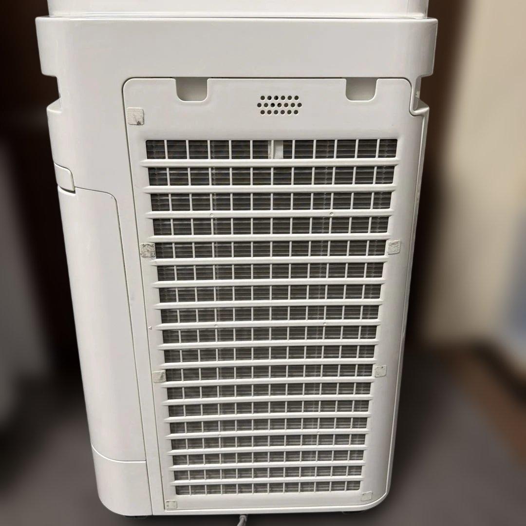 【美品】SHARP 加湿空気清浄機 KC-F70-W