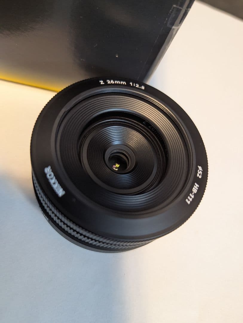 NIKKOR Z 26mm f/2.8 レンズ