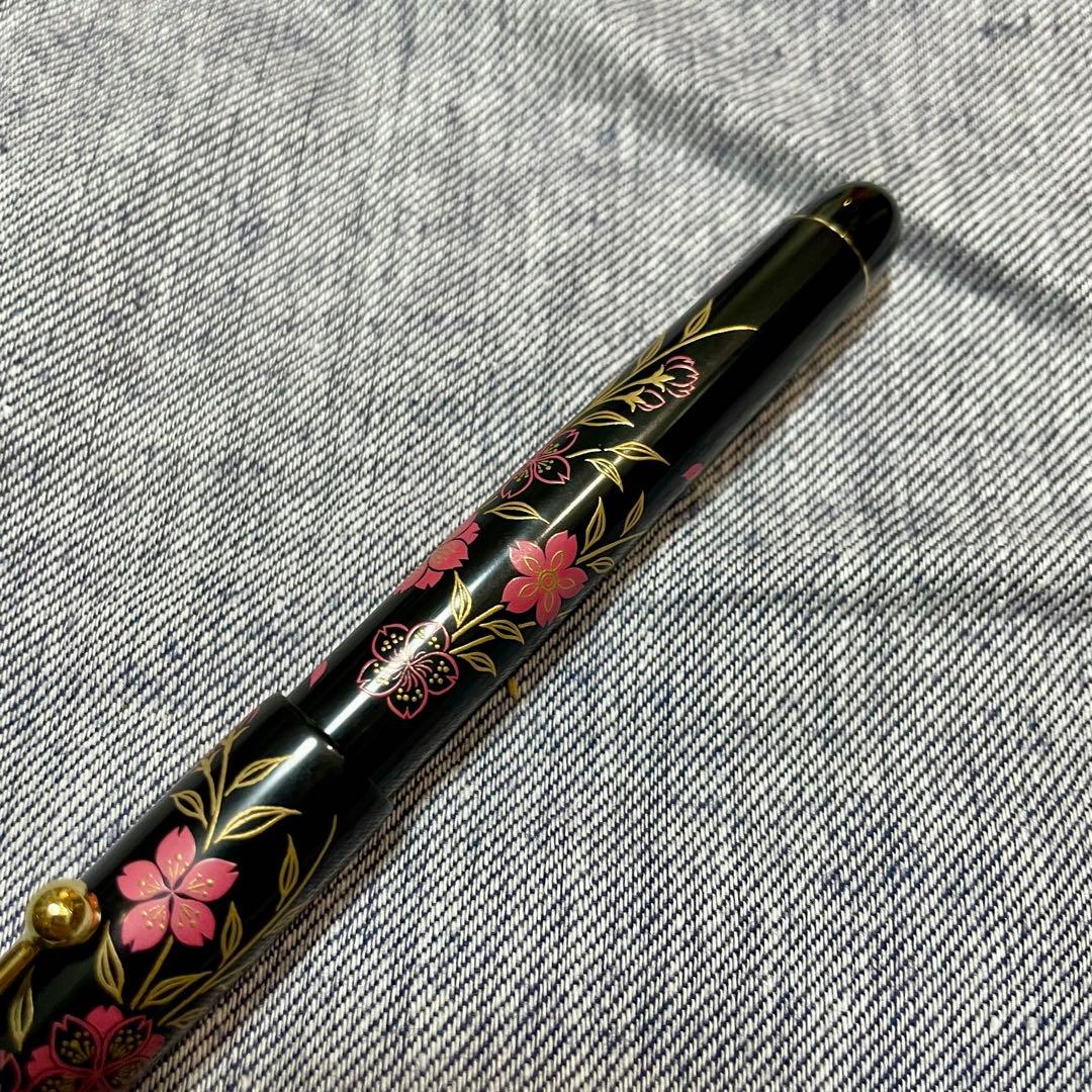 パイロット　蒔絵万年筆　14金5号ペン　F細字 未使用　桜柄