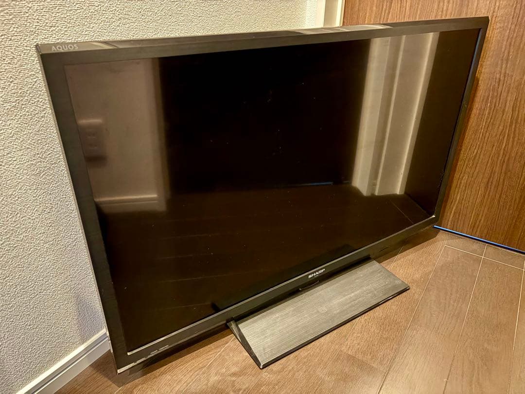 シャープ 40V型 液晶テレビ 2013年製