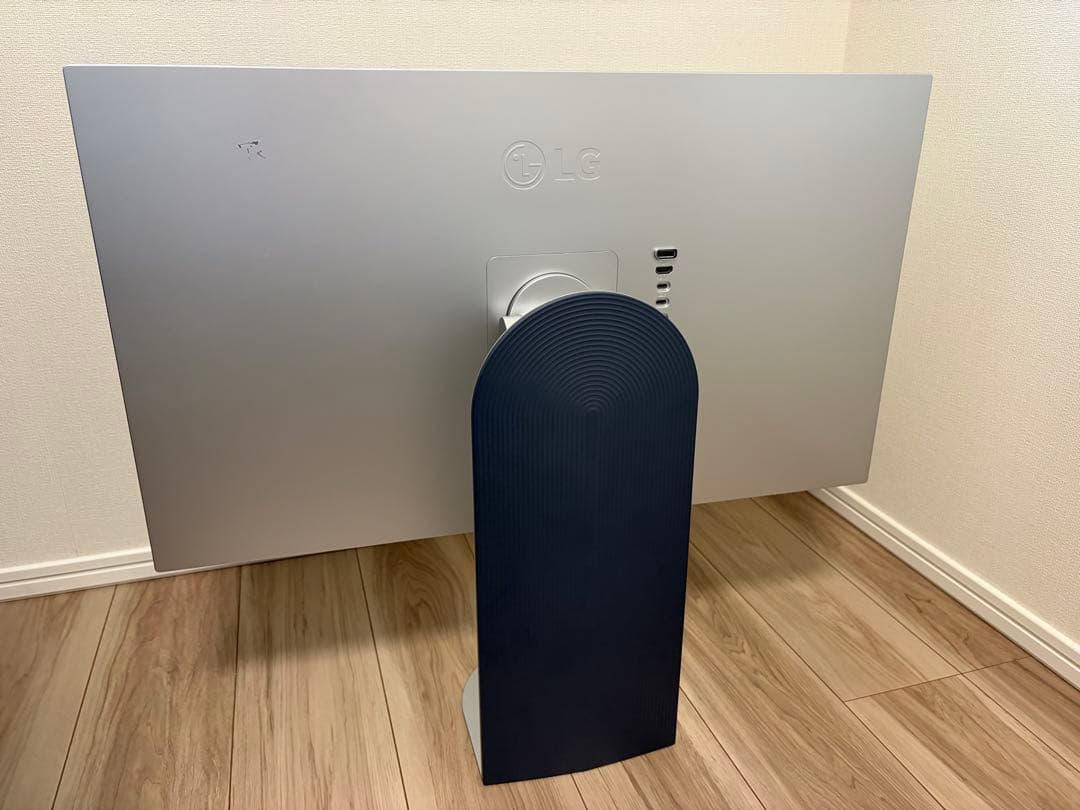 LG UltraFine evo 6K 31.5インチ 32U990A-S