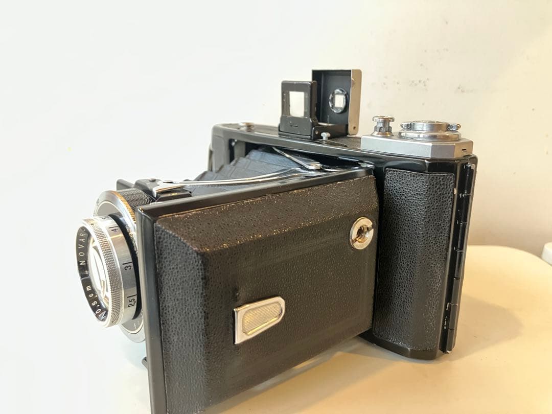 【実写確認済】　レア　ZEISS IKON ERCONA 東独　イコンタ　同型機