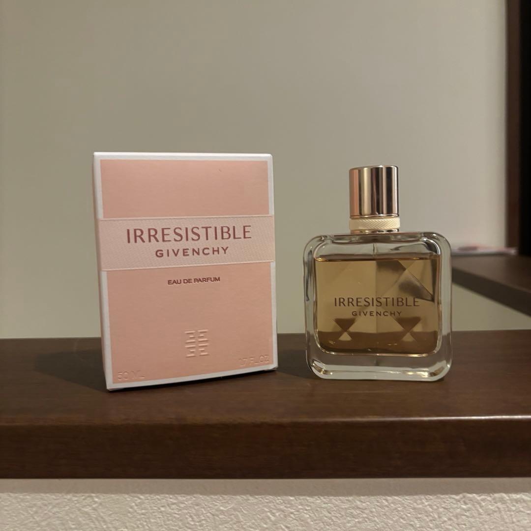 香水(女性用) IRRESISTIBLE GIVENCHY Eau de Parfum 50ml