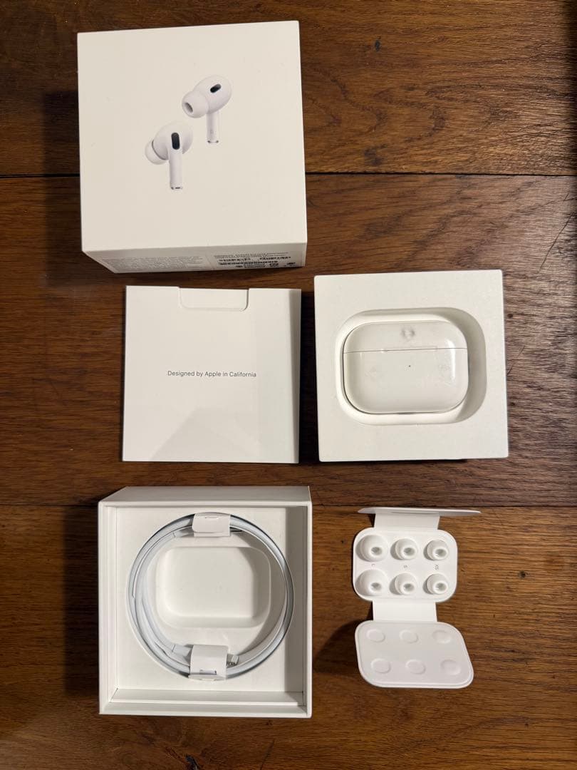 AirPodsPro 第2世代 MQD83J/A 本体＋付属品完備 動作確認済み
