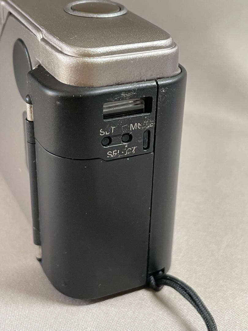 ☆美品☆リコー GR10 シルバー 動作確認済み 液晶正常 モルト交換済み