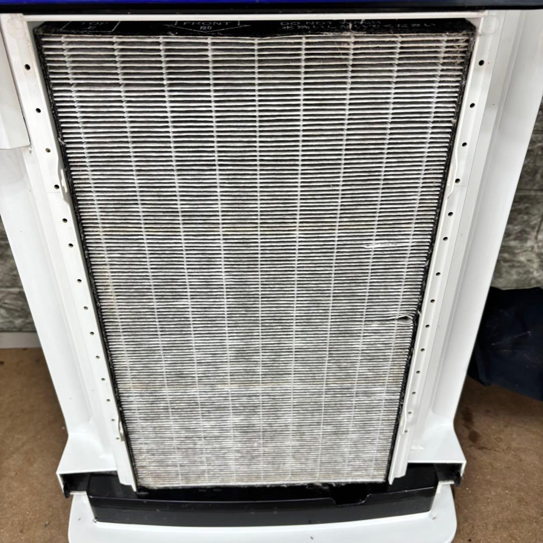117N【早い者勝ち★】DAIKIN 空気清浄機　18年製　送料無料