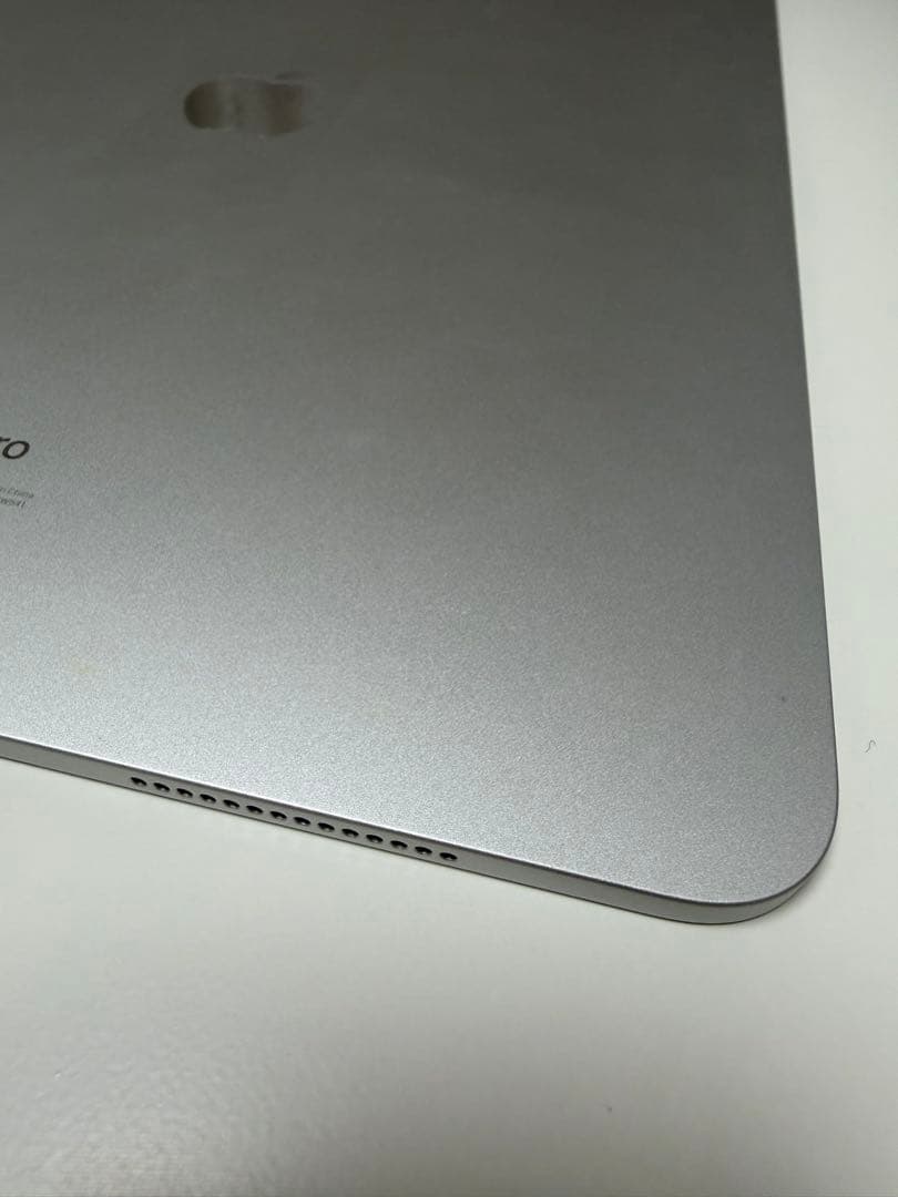 Apple iPad Pro 本体　M4 13インチ　スペースブラック