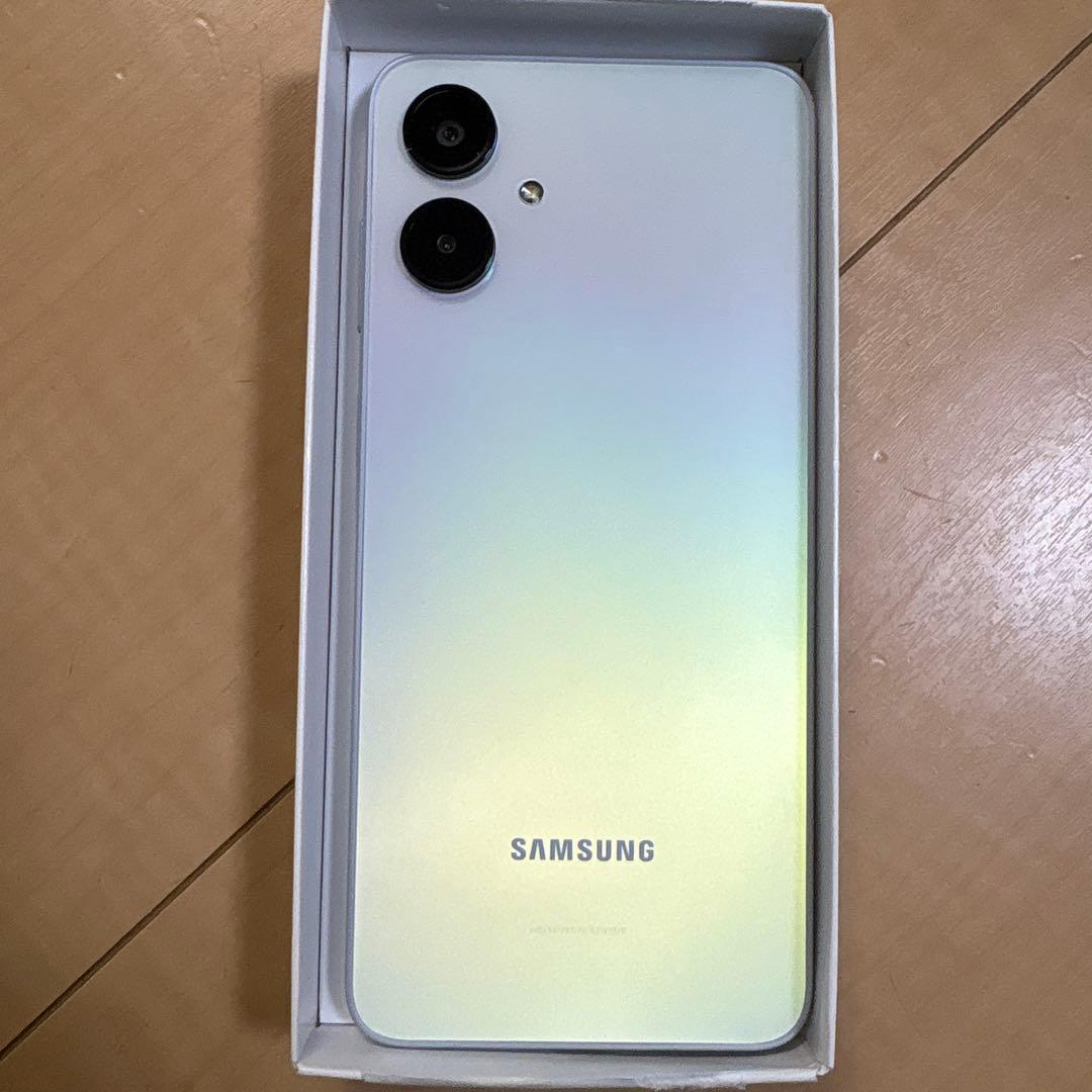 Samsung Galaxy A25 5G ホワイト