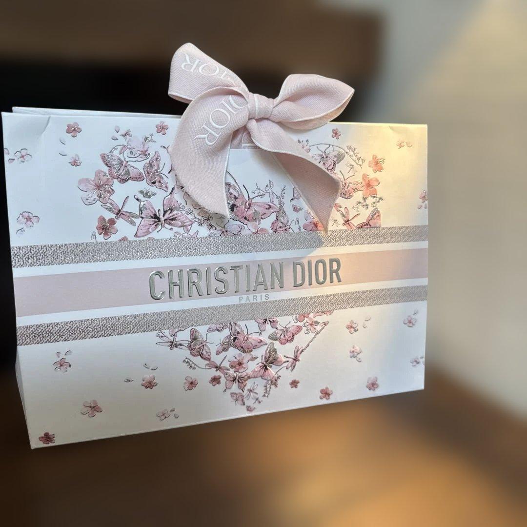 Dior コスメセット8点のセットです。