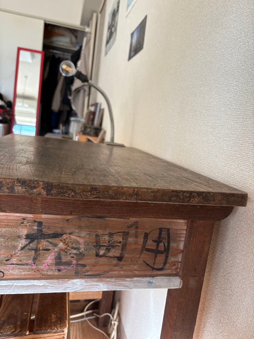 昭和レトロな木製学習机