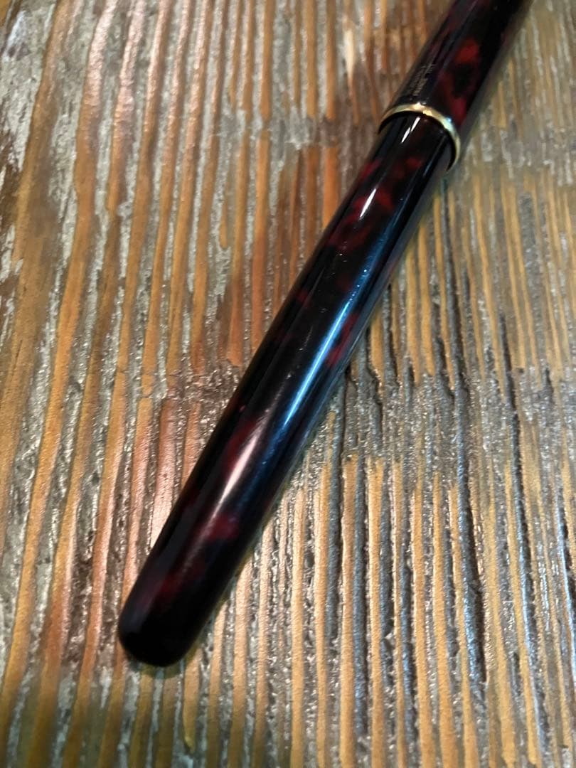 PARKER　パーカー　ソネット　万年筆　18金　レッドマーブル　赤虎目