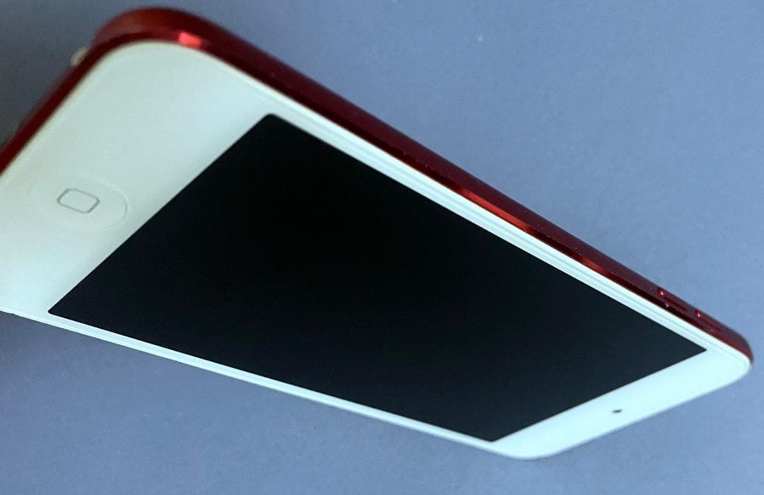 iPod touch 第6世代 64GB レッド