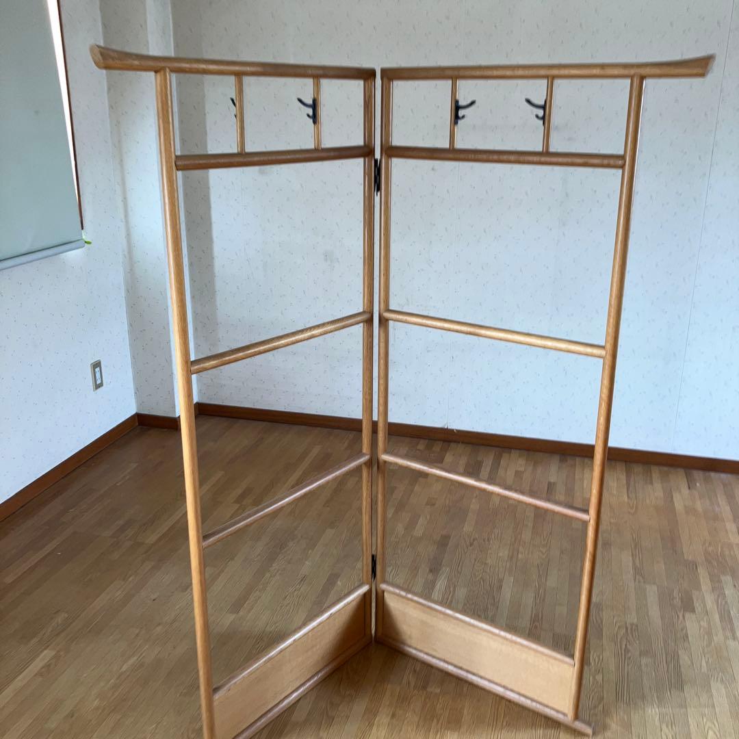木製二つ折り衣類掛け フック4つ付き