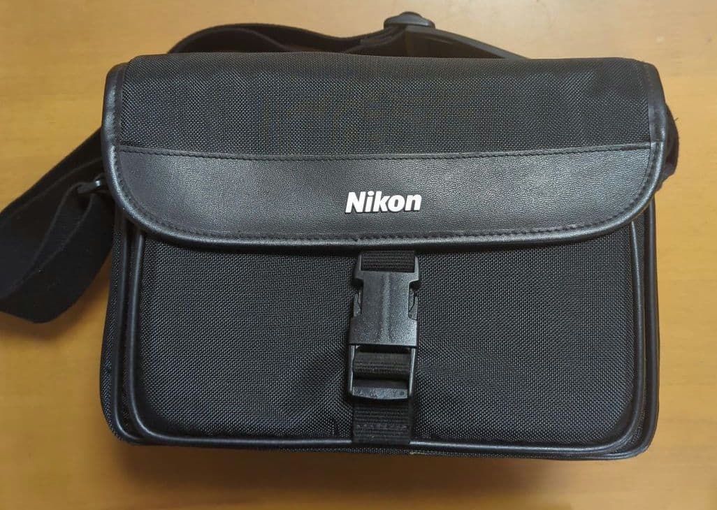⭐️お買い得⭐️VS GH2 NIKON　Hi8 ビデオカメラ 動作未確認