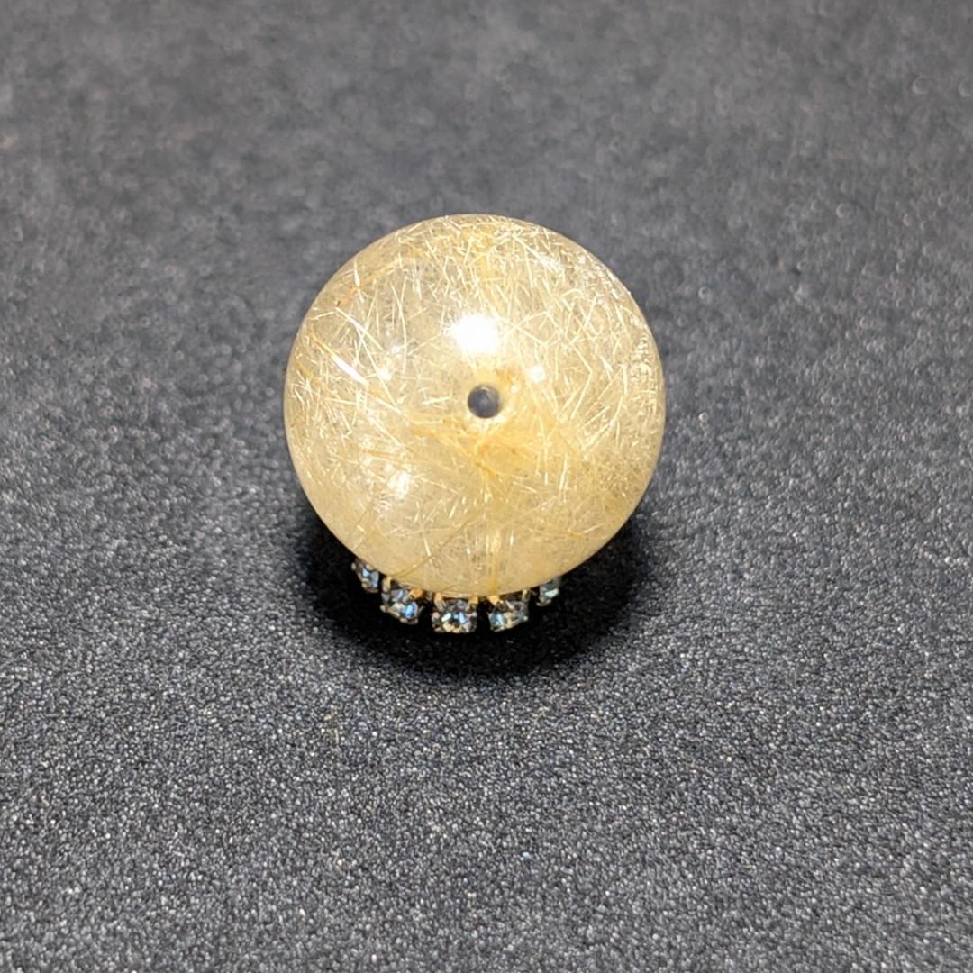一点物 虹の光が神秘 タイチンルチル 13ミリ 極太金針水晶 粒売り 貫通穴あり