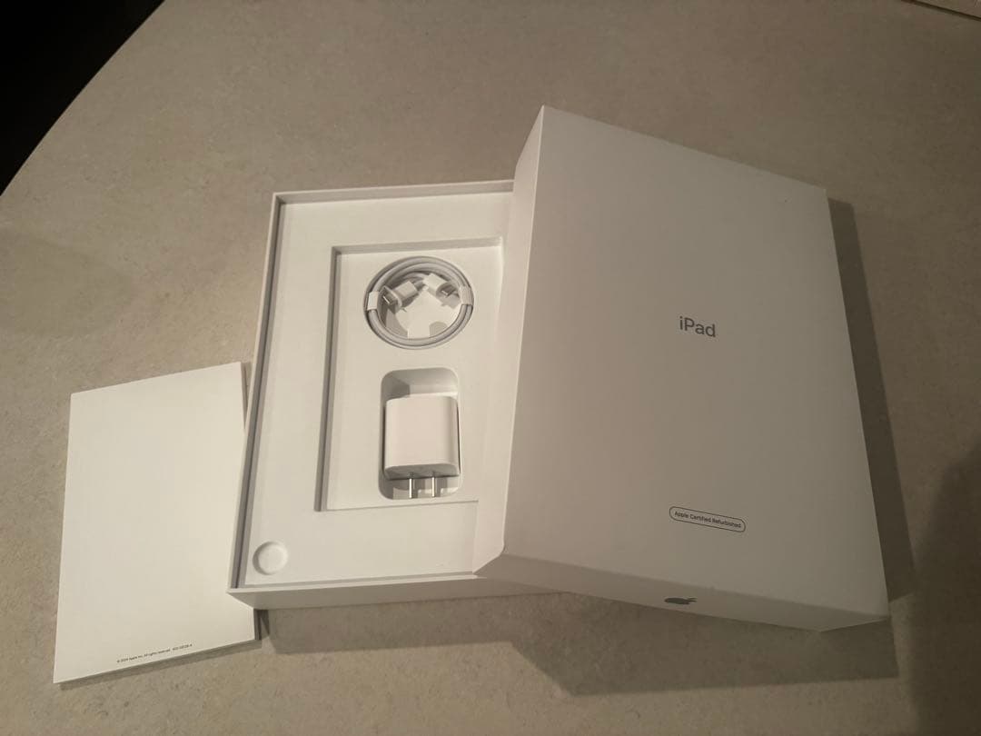 Apple iPad 256GB充電器付き