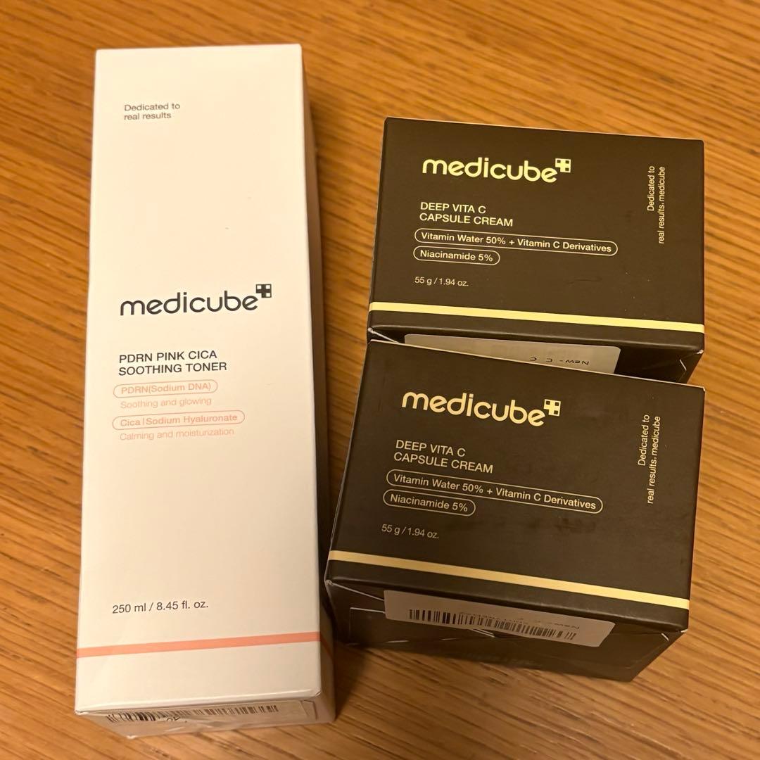 新品未開封！medicube メディキューブ 3つセット 2025/12購入