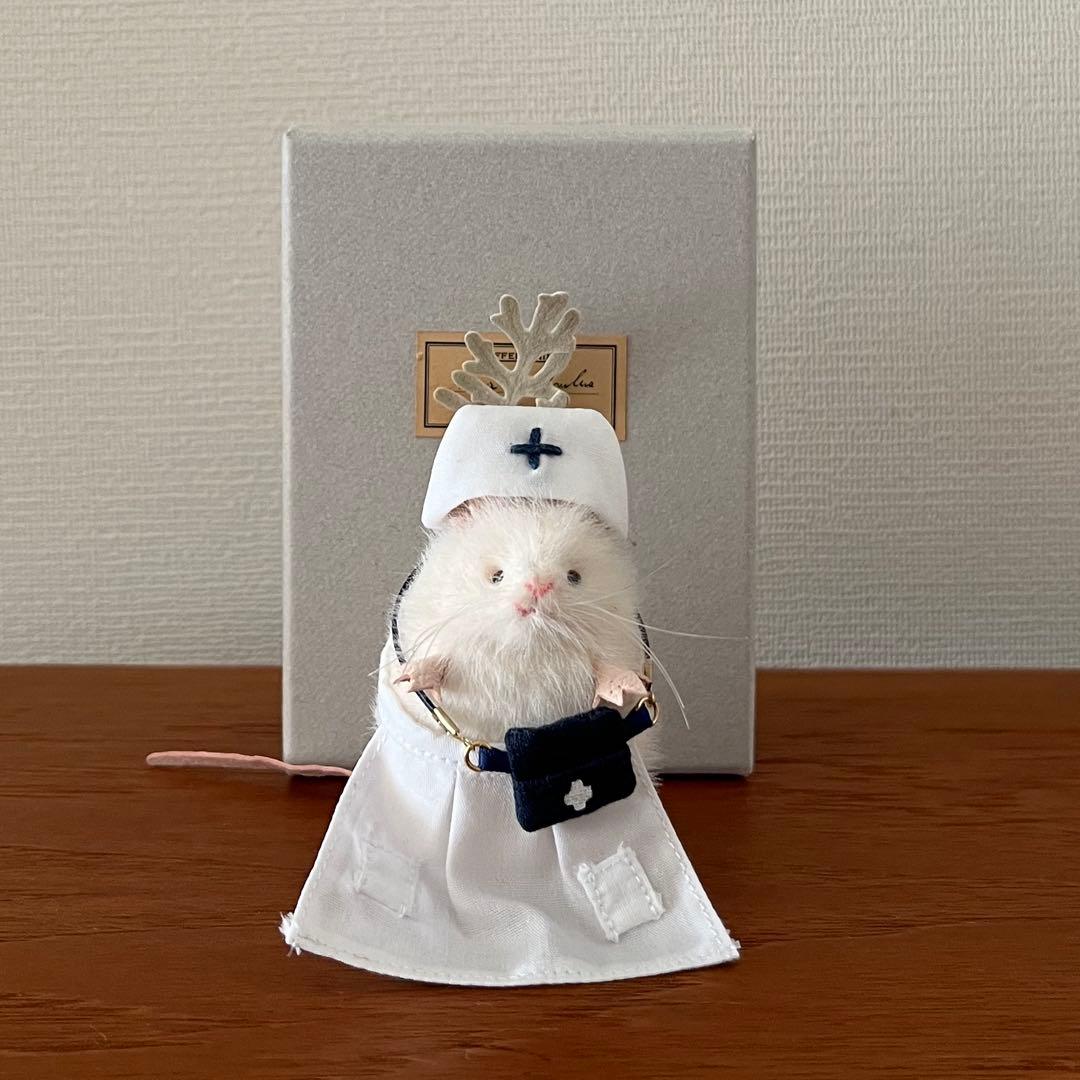 三角ユウリ ナース マウス