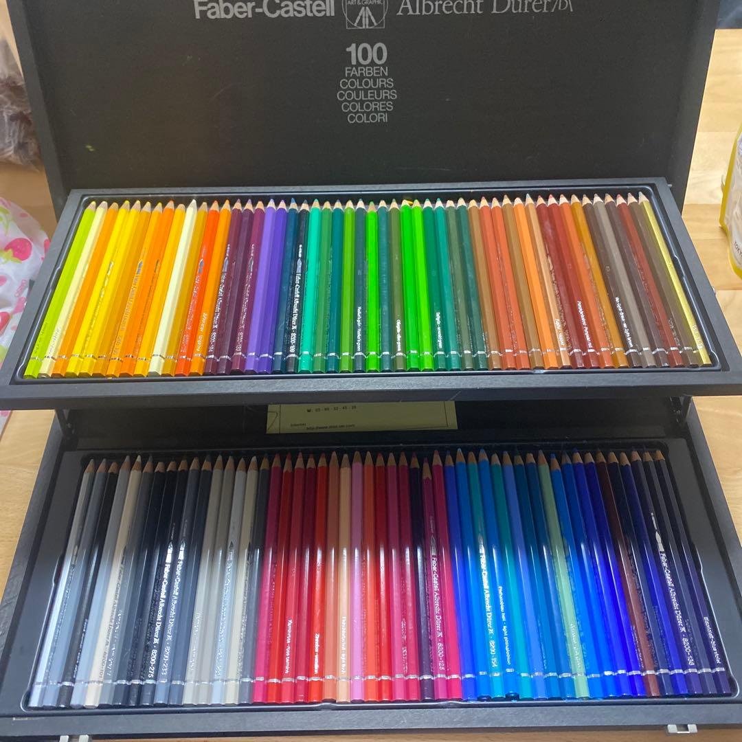 albrecht dürer 100色　木製ケース　色鉛筆